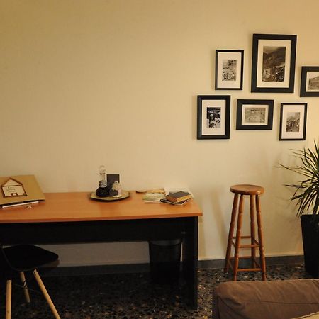 Delphic Moments - Sunny App 3Br, 2Ba With Viewアパートメント エクステリア 写真